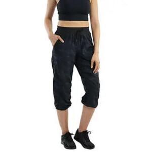 Spyder Ladies' Active Woven Black Grey Camo Capris Size XXL